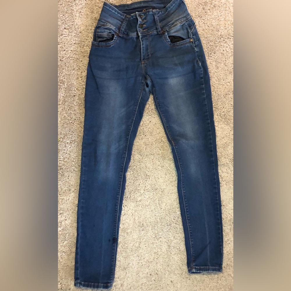 Bamboo size 5 high waisted blue jeans